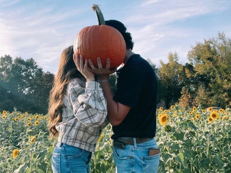 Top 20 Best Fall First Date Ideas for a Memorable Time