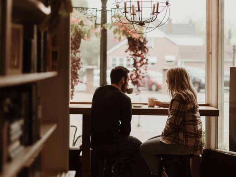 10+ Couple First Date Quotes for Unforgettable Moments